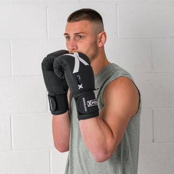 Petar Losic training and wearing Xpeed Boxing Mitts